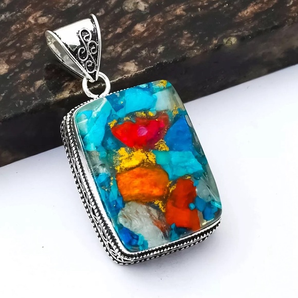 OYSTER TURQUOISE PENDANT - Picture 3 of 3